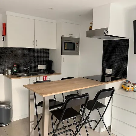 Les Terrasses De 22 341 *